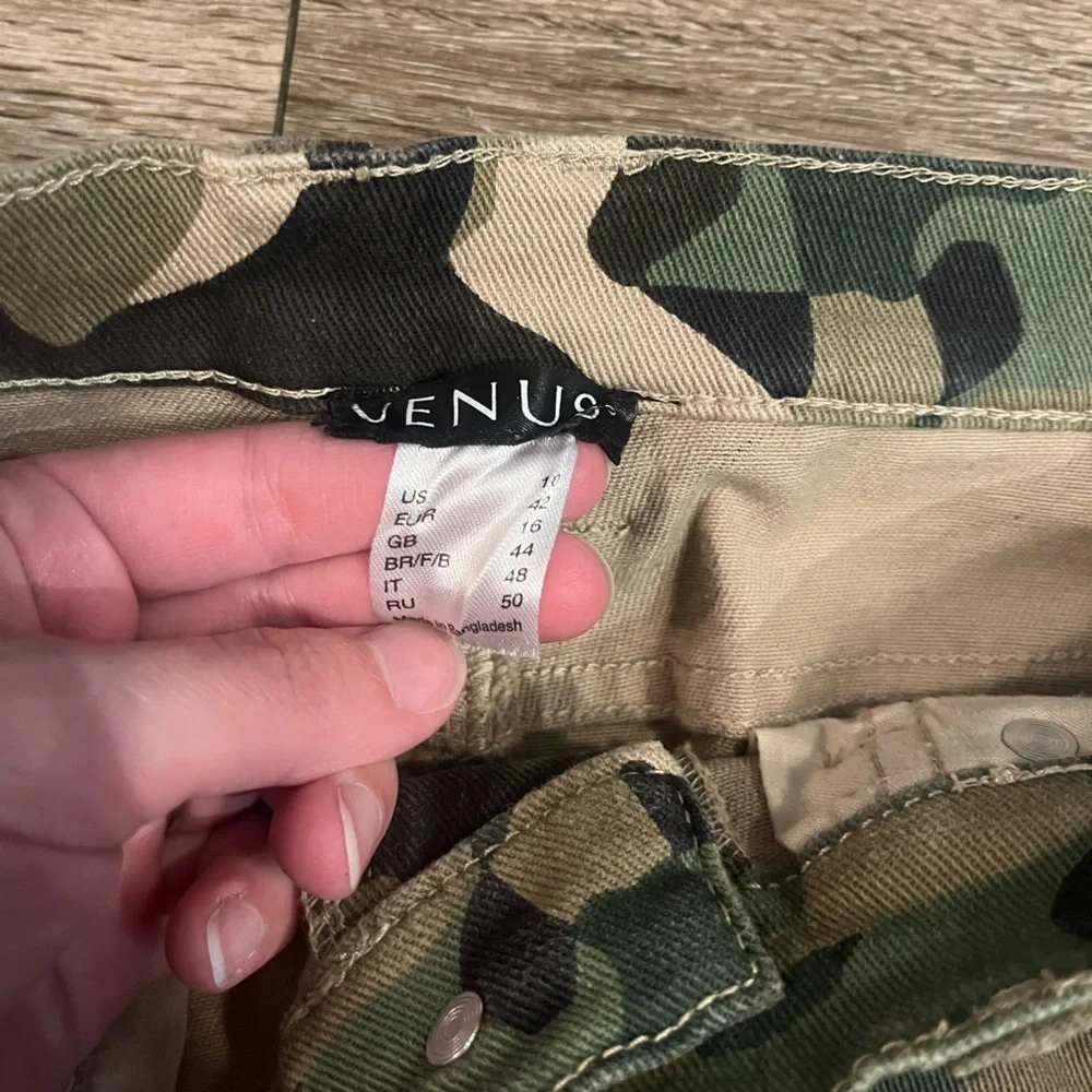 Venus | Camo Denim Mini Skirt - Stretch - Size 10
